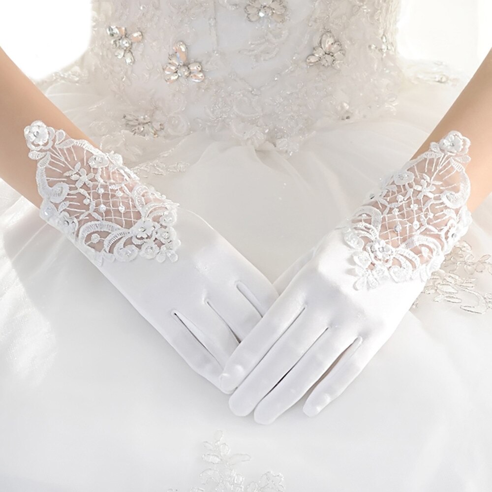 YUNUO In Stock Satin Finger Bride Gloves Women Wedding Accessories Hollow Lace Short Wedding Gloves
