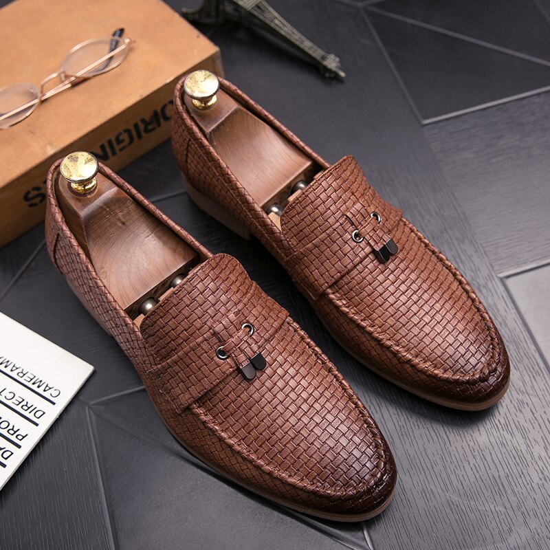 Mænd loafers sko læder mokkasiner slip on mænd & #39 ;s fritidssko udendørs kjole fest loafers mandlige lejligheder moccasin sko stor størrelse 47: Brun / 9.5