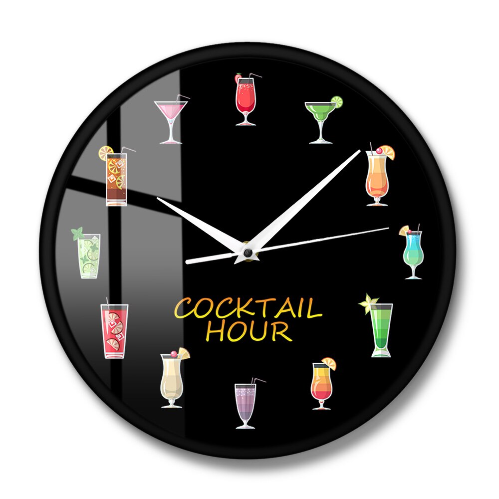 Kleurrijke alcoholcocktailuur bedrukte wandklok met alcohol drinkende bar, pubbord, hangende muurklok voor keukenclub, huisdecoratie: Metalen frame
