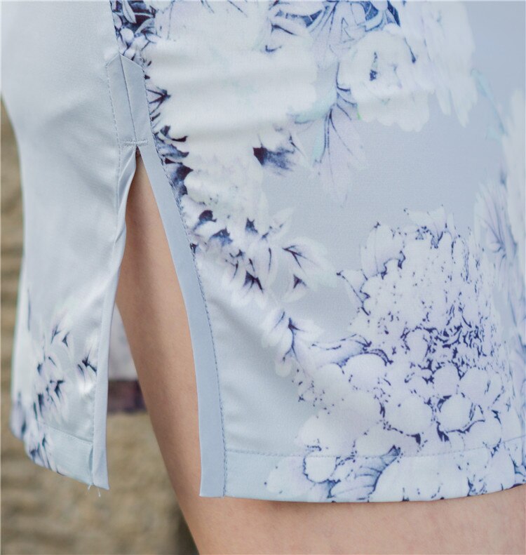 Nieuwkomers Korte Cheongsam Chinese Traditionele Kleding Oosterse Jurken Bloem Afdrukken China Tang Pak Qipao