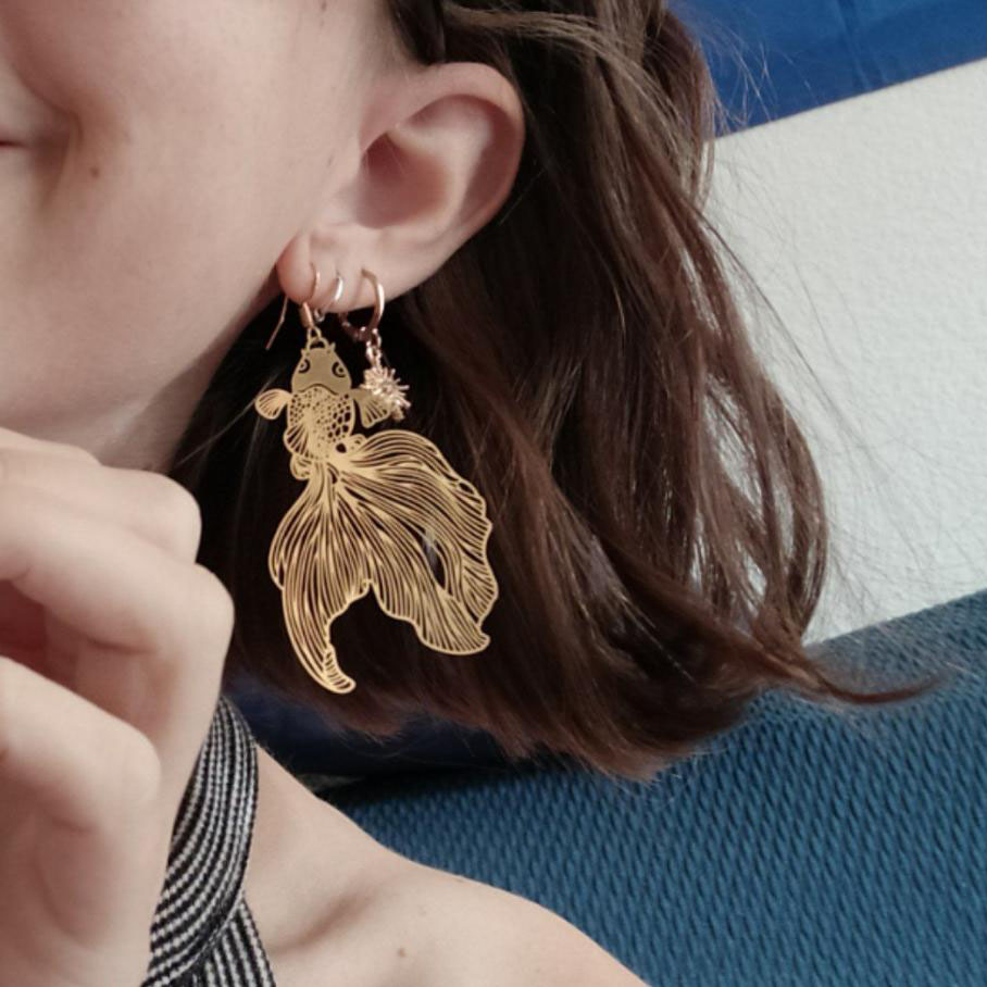 Pendientes Koi de para mujer, aretes metálicos huecos exagerados, pendientes de pez dorado, pendientes geométricos, joyería, pendientes de pez