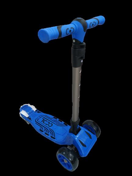 Cool Wheels LED Lighted Fold 3 Wheel Twist Child Scooter Blue-Maxi Size