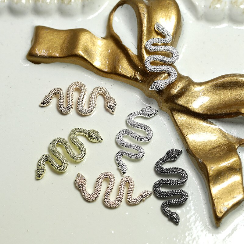 20 stk legeret slange negle ornamenter metal negle kunst dekorationer diy slange manicure tilbehør negle charms i bulk til dekoration