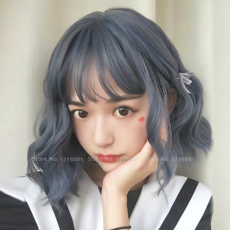 Pelucas grises azul corto con flequillo de aire sintético resistente al calor para mujeres niñas peluca rizada Natural Linda accesorios de Cosplay