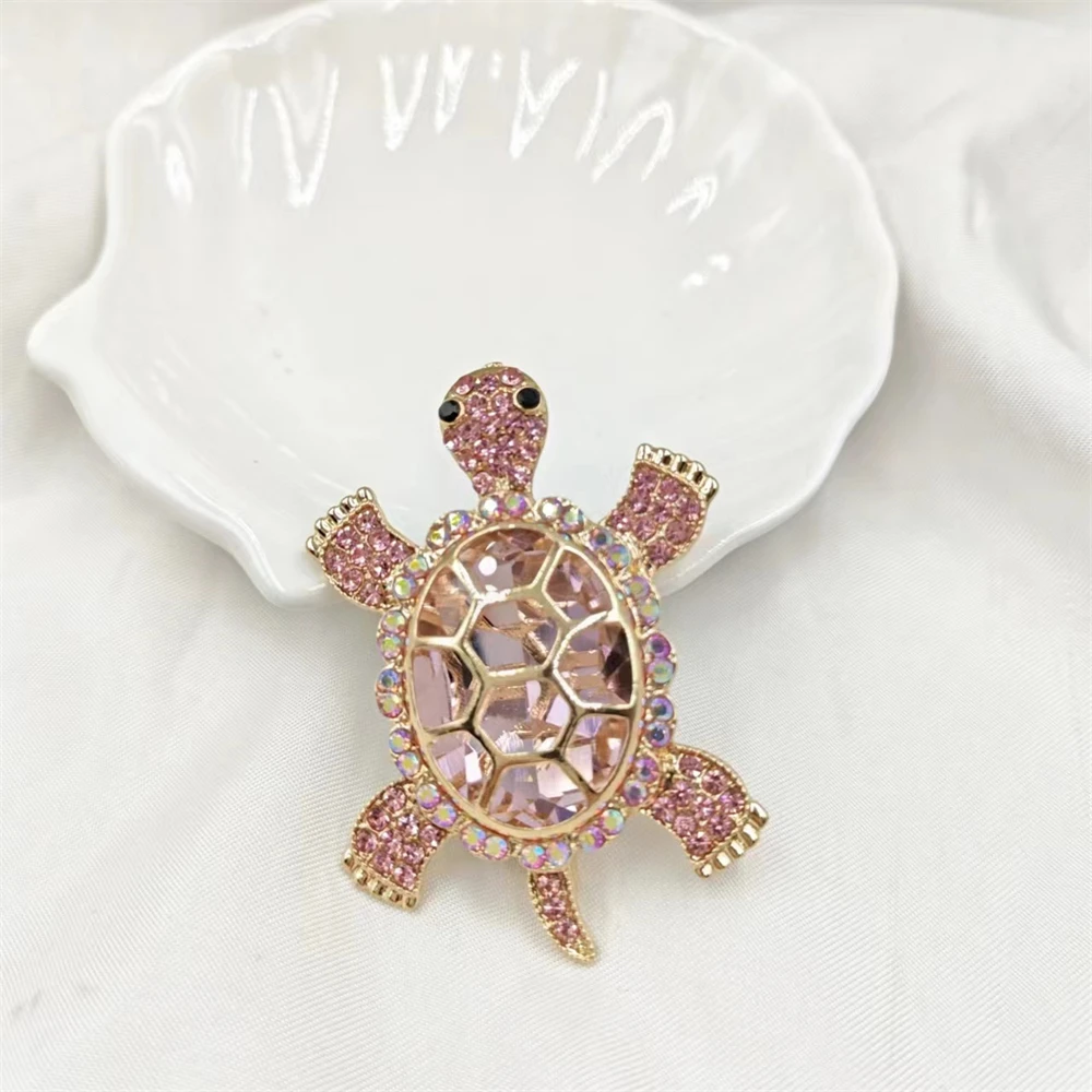 Crystal Turtle Brooches Vintage Metal Lapel Pin for Women Hat Scarf Backpack Badge Marine Animal Protection Souvenirs: SILVER PLATED