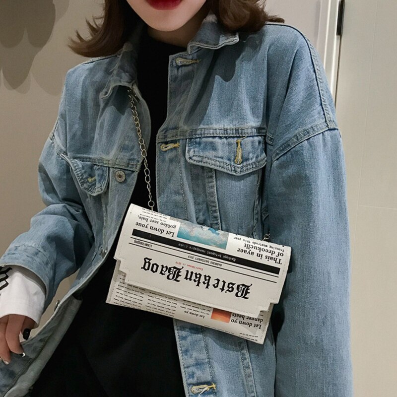 Bolso tipo sobre informal con de impresión de periódico para mujer, bolso de día con cadena, bandolera cruzada, bolso de mano