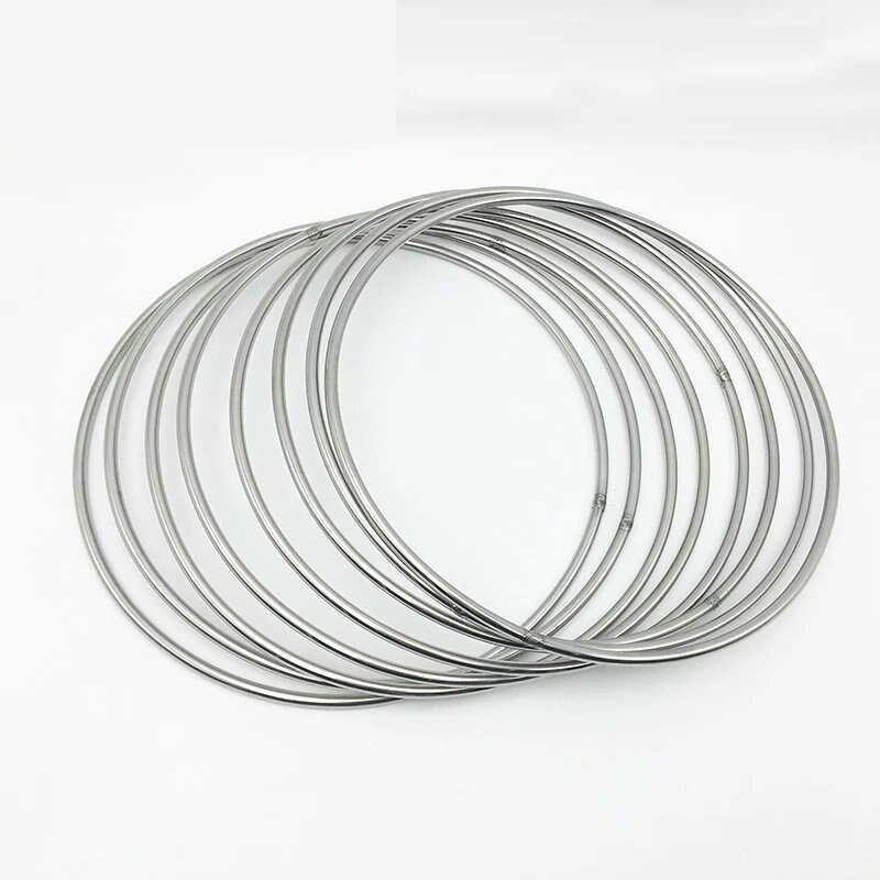304 Edelstahl Big O Ring 70/90/100/120/200/250mm Außen Durchmesser 8/10/12mm Dicke Umreifung Geschweißte Runde Ringe