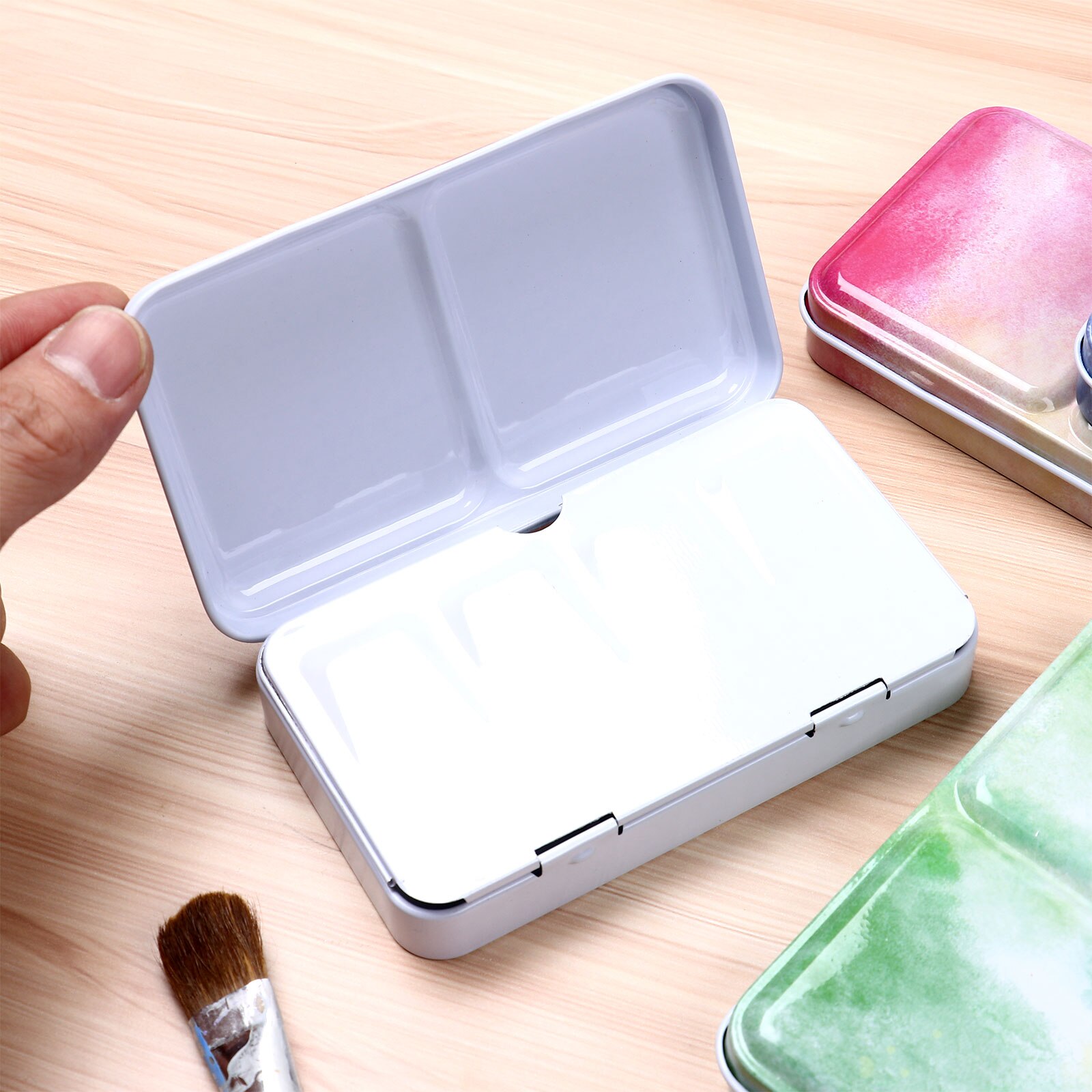 Mini Tin Box Airtight Leak Proof Palette Travel Painting Storage Tins Paint Tray Box for Watercolor Oil Gouache Acrylic Paints