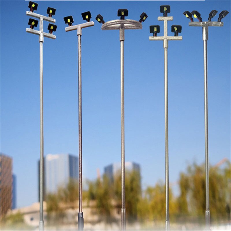 2 PCS HO Scale Model Tower Layout Lamppost Garden Playground Stadium Overhead Lights