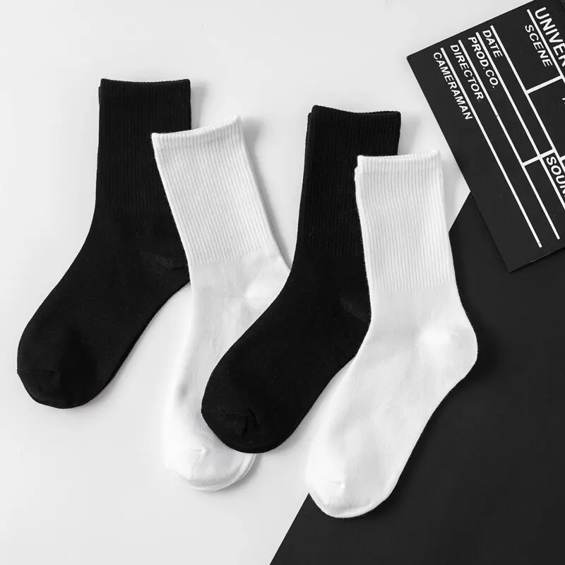 1/6/12 pares de calcetines de tubo medio para hombre Color sólido en blanco y negro ropa de calle Harajuku calcetines transpirables e informales