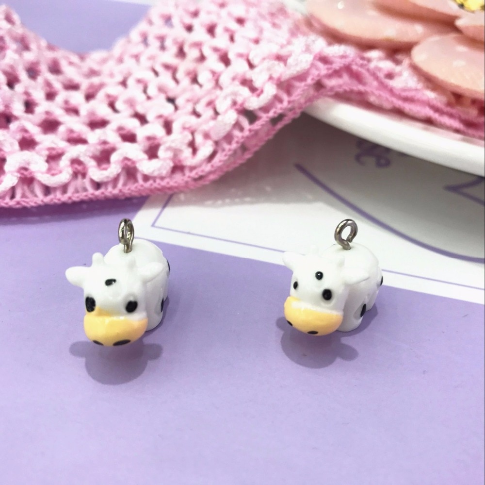 10pcs 14*12mm mini 3d resin Little cow charms Jewelry necklace earring pendant keychain charms for DIY decoration