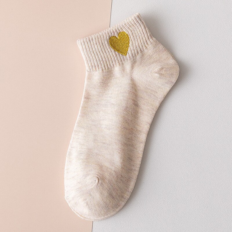 1 Pair Harajuku Cute Candy Color Sports Casual Socks Happy Funny Heart Ankle Socks Embroidery Ladies Cotton Soild Slippers: Gray