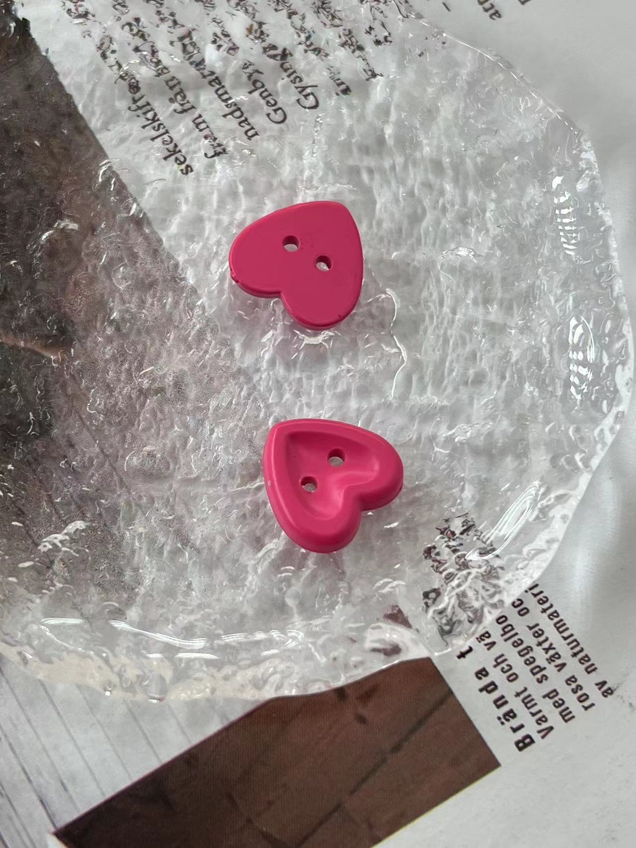 Botones de plástico en forma de corazón de colores macarrón de 15mm para camisas de niños, suéteres, botones de decoración, botón cosido a mano DIY, 10 unids/lote