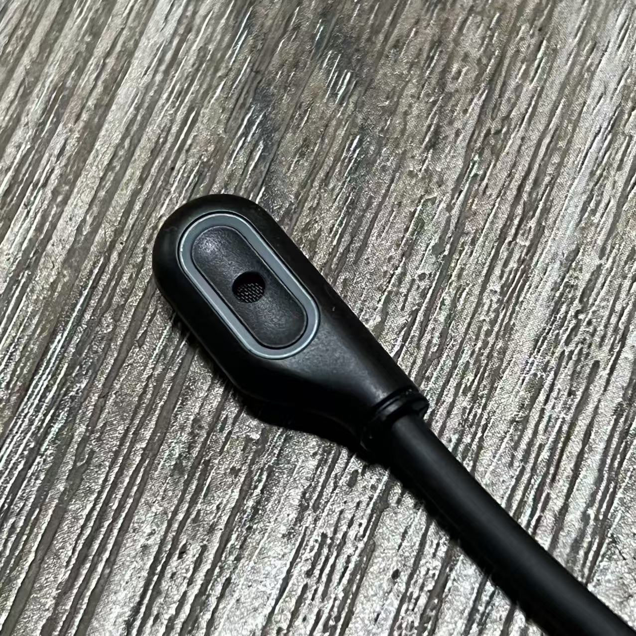 Original spare parts for Dell Alienware AW520H,AW720H,AW725H Headphones replacement headband tape ear pad Microphone speaker