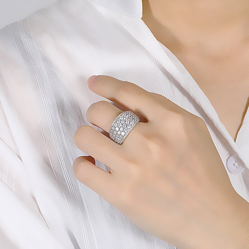 Rock Licht Luxe Persoonlijkheid Alternatieve Ringen Man Vrouw Crystal Strass Bruiloft Accessoires