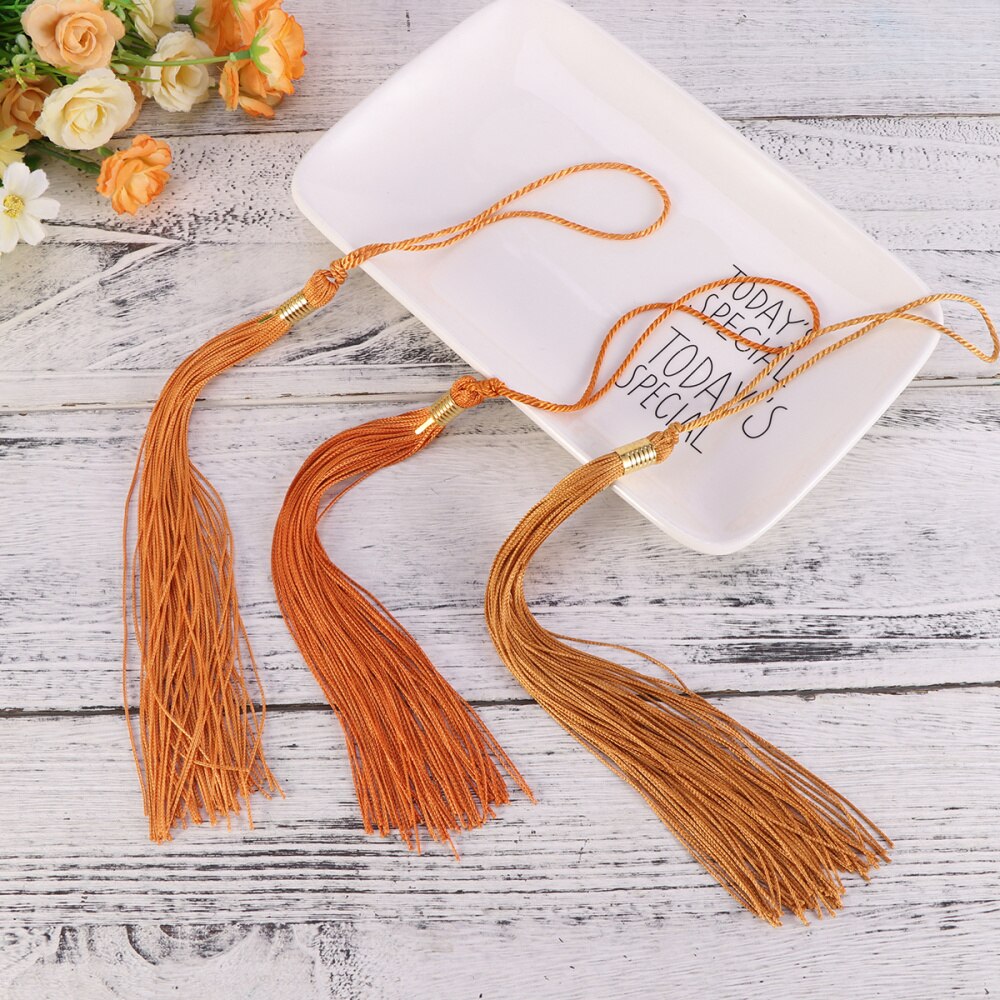 Class of Academic Graduation Gown Tassels for Graduate Ceremony (Style A H3/H104): Picture 16