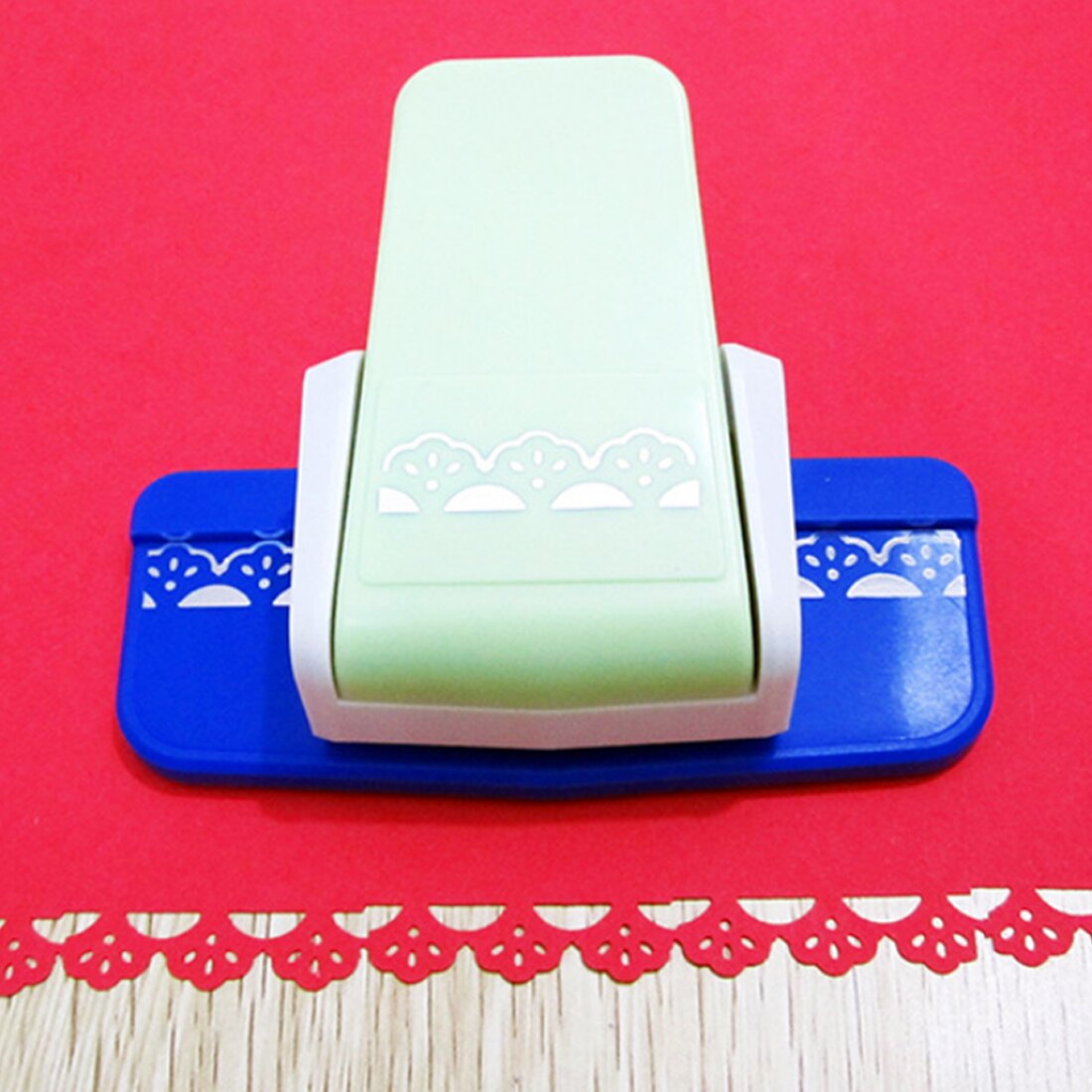 Punch scrapbooking handmade edge device DIY paper cutter craft Handmade fancy border punch S flower embossing: shanxing