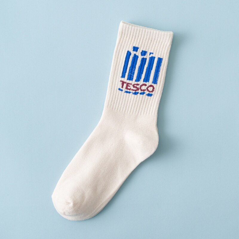 Men and Women Socks Street hip-hop autumn and winter Crew Socks Alphabet College Wind Socks: White TESCO