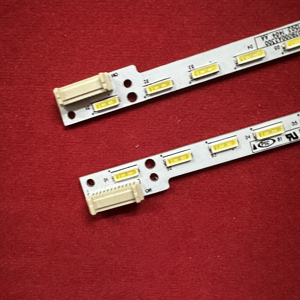 Tira de LED para iluminación trasera para 50UH635V 50UF8300 V500DJ2-KS5 6202B000A1300 6202b000A23 M0009F1N31A