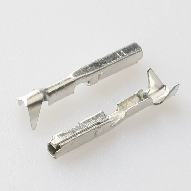 ANNBCDL 100 Stück Messing Stecker 4,8mm - H62 Widerhaken Stecker Für Kabel 0,2-0,75mm²