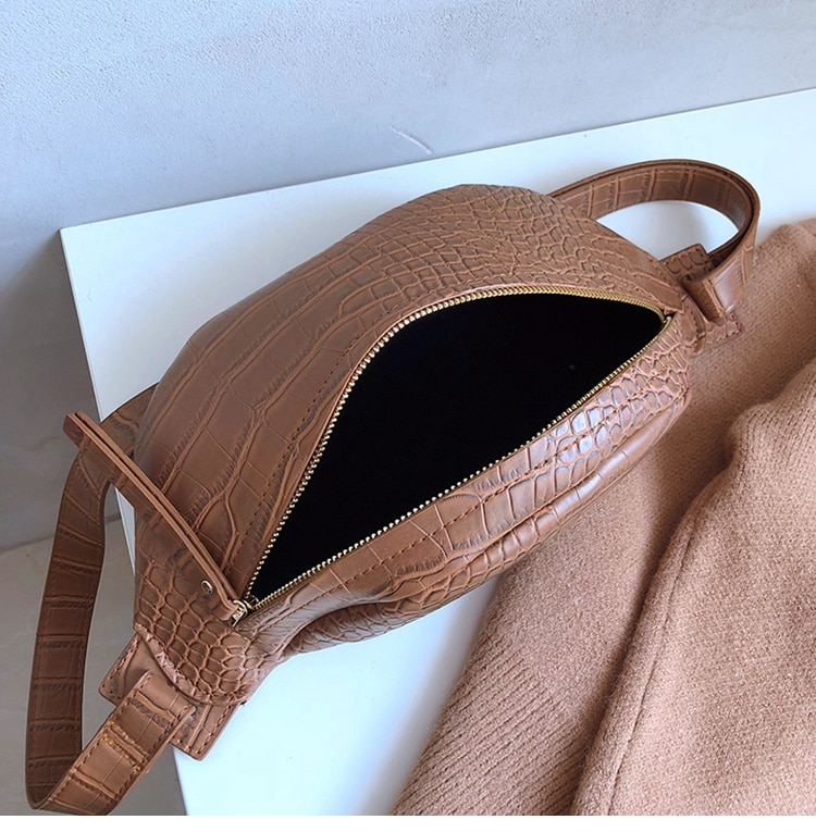 Crocodile taille sacs pour femmes modèle PU cuir nouvelle couleur unie drôle Packs dames ceinture sacs pour téléphone femelle drôle Pack