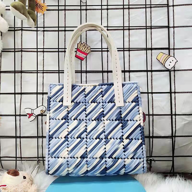 Handcraft Weaving Bag Making Material DIY Woman Handbag Shoulder Bag Selfmade Supplies Latch Hook Weave Bag Accessories: Ocean Blue