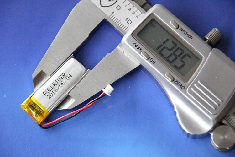 Steel Mate rail car key bidirectional remote control anti-theft device universal rechargeable lithium battery 3.7V Rechargeable