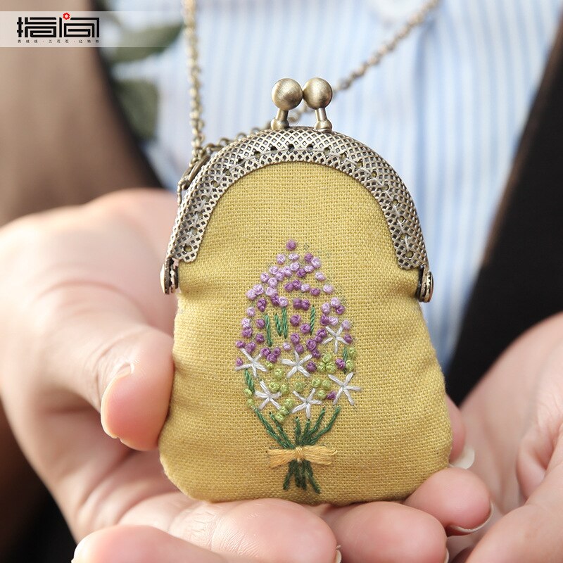 Embroidery Purse Making Kits Purse Frame Kiss Clasp Lovely Fowers Sewing Stitching Handmade Purse Girl