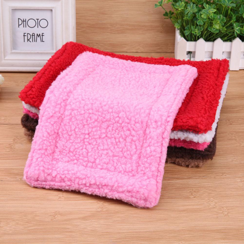 Suave lana de alfombra de hámster cojín de hámster para mascotas Mat erizo ardilla manta Guinea cerdo cama productos para cama de Mascota