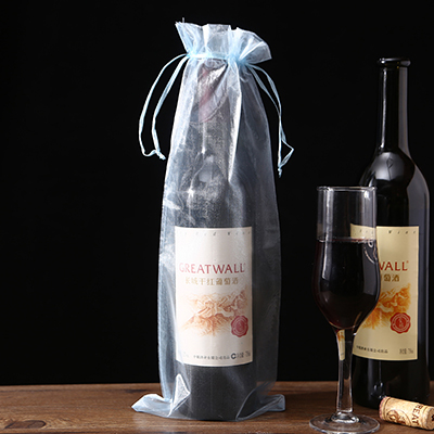 Organza wijnzakken met trekkoord, huwelijkscadeauzakje in paars rood goud roze bungurdy champagnefleshouder, feestevenementbenodigdheden: Sky Blue