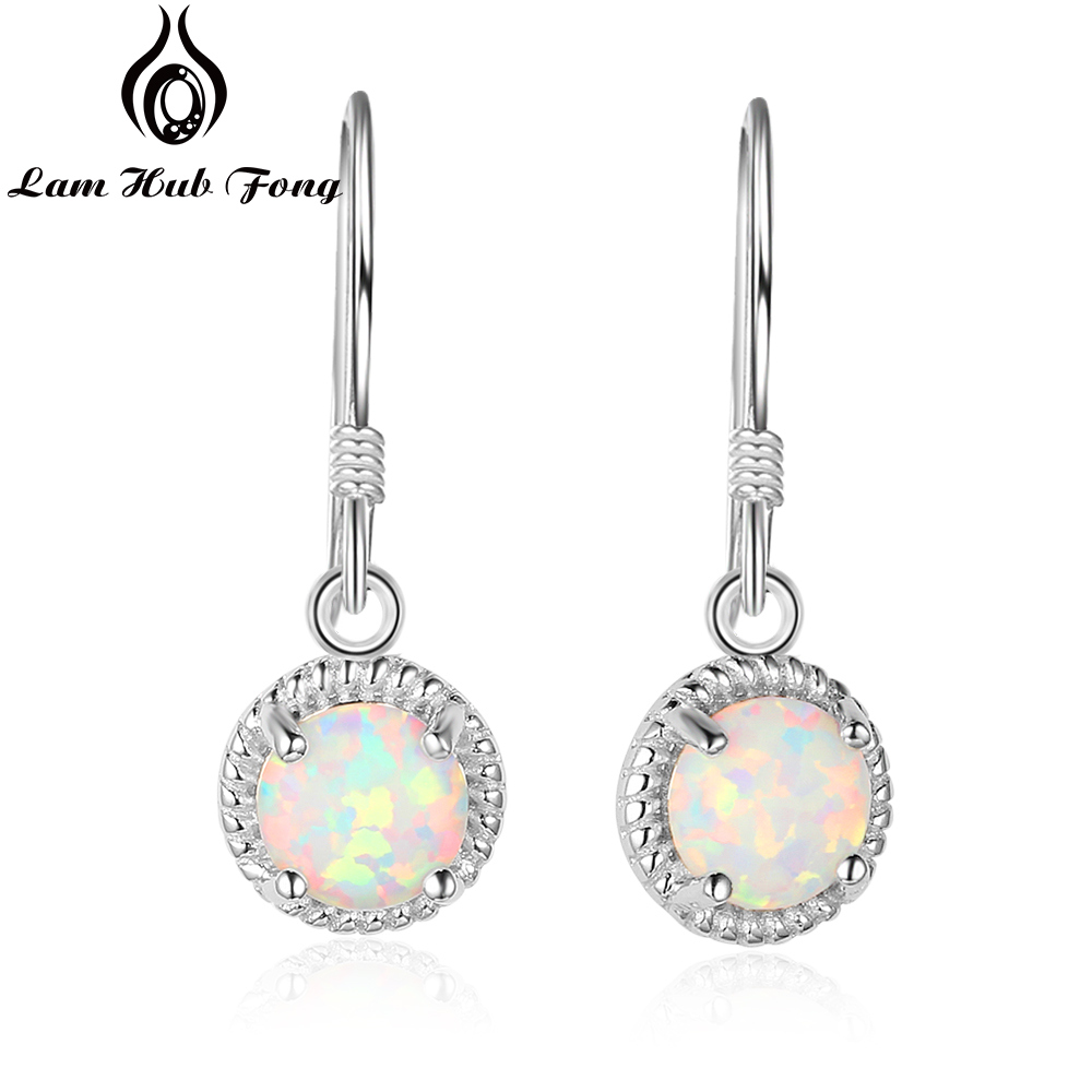925 Sterling Zilveren Ronde White Opal Oorbellen Classic Dangle Oorbellen voor Vrouwen Bruids Bruiloft Sieraden (Lam Hub Fong)