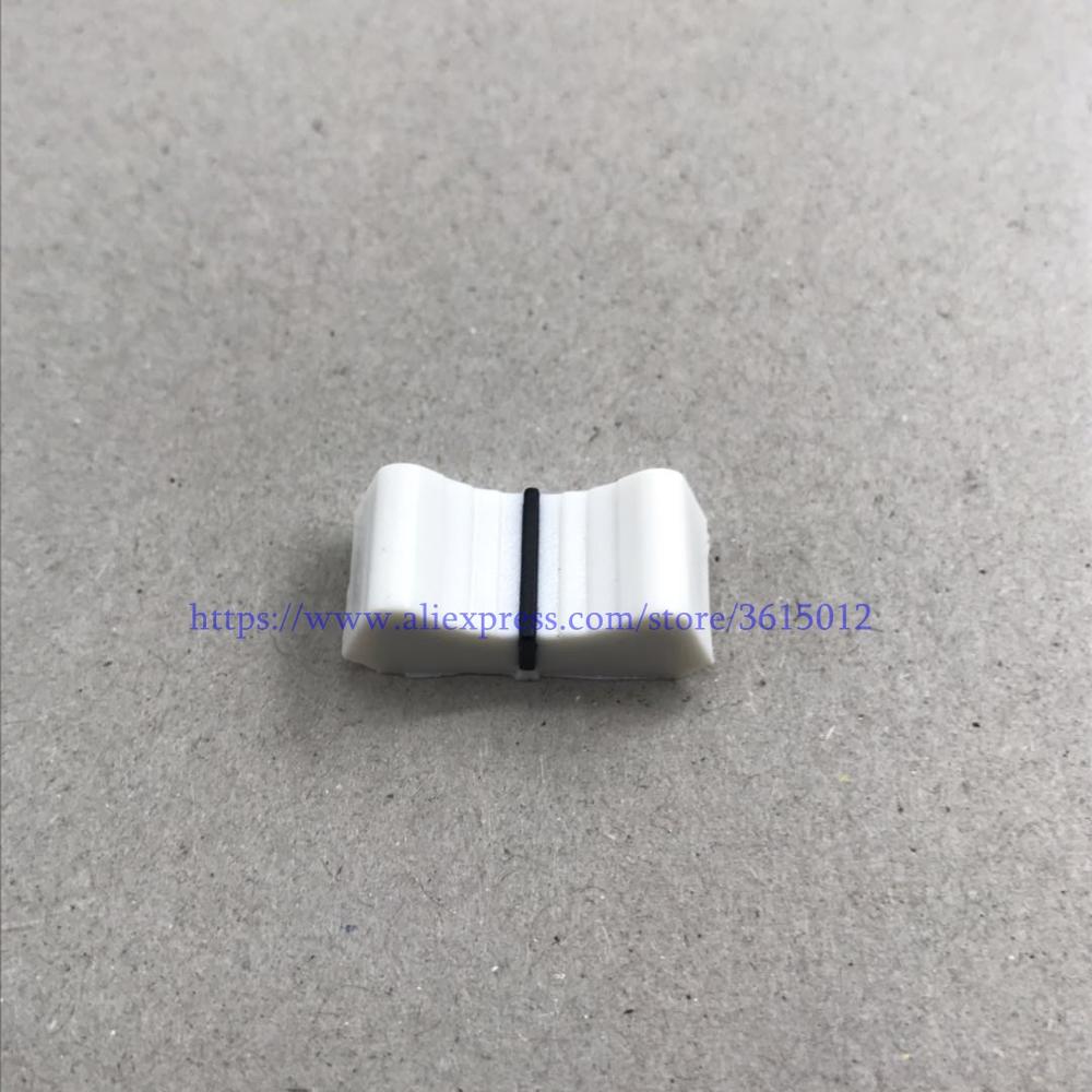 20 teile/los Rührgerät fader Knopf weiß farbe Schieberegler Fader Knöpfe ersetzen FÜR ALLEN &Ampere; Heide XONE 1D 2D 3D 4D 32 62 464 S2