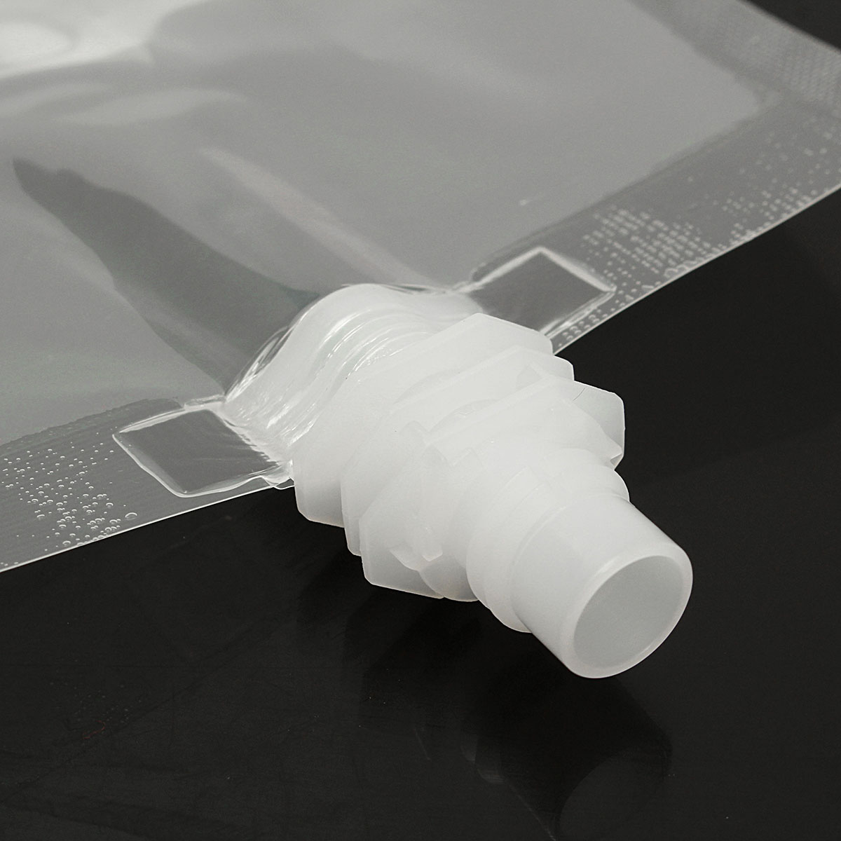 100pcs 250ml 8 oz Transparent Stand up Spout Beverage Bag Plastic Spout Storage Pouch for Party Wedding Juice Beer with Funnels