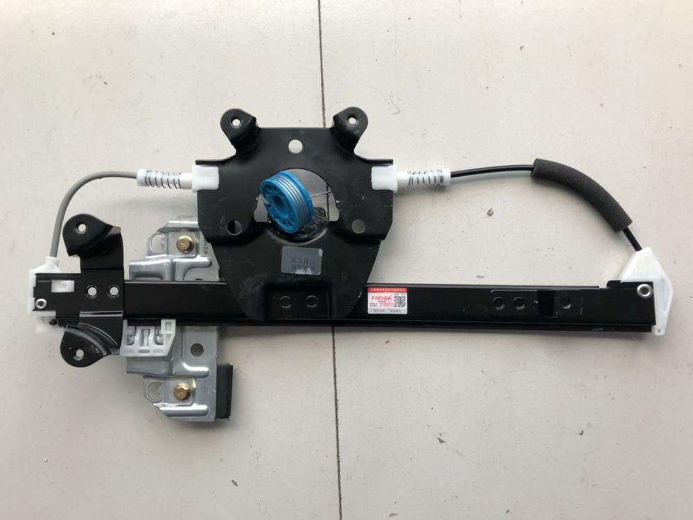 Window regulator bracket Left Right side Front Rear for Chinese SAIC ROEWE 550 MG6 Auto car motor parts 10033307: Rear-right side