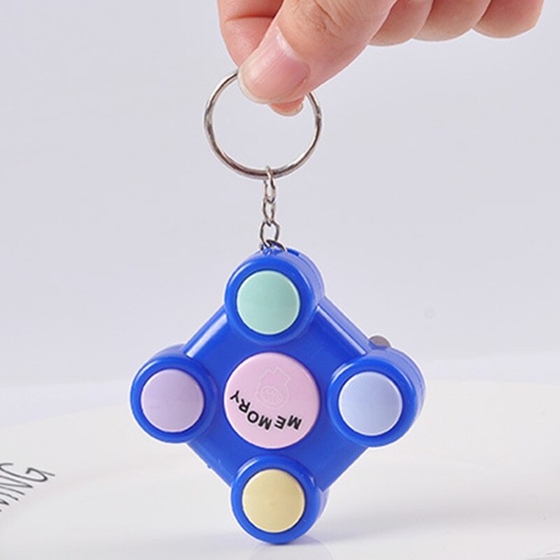 1Pc Volwassenen Kids Stress Relief Speelgoed Draagbare Kleurrijke Gamepad Vorm Geheugen Doolhof Kubus Gadget Sleutelhanger Educatief Doorbraak Game