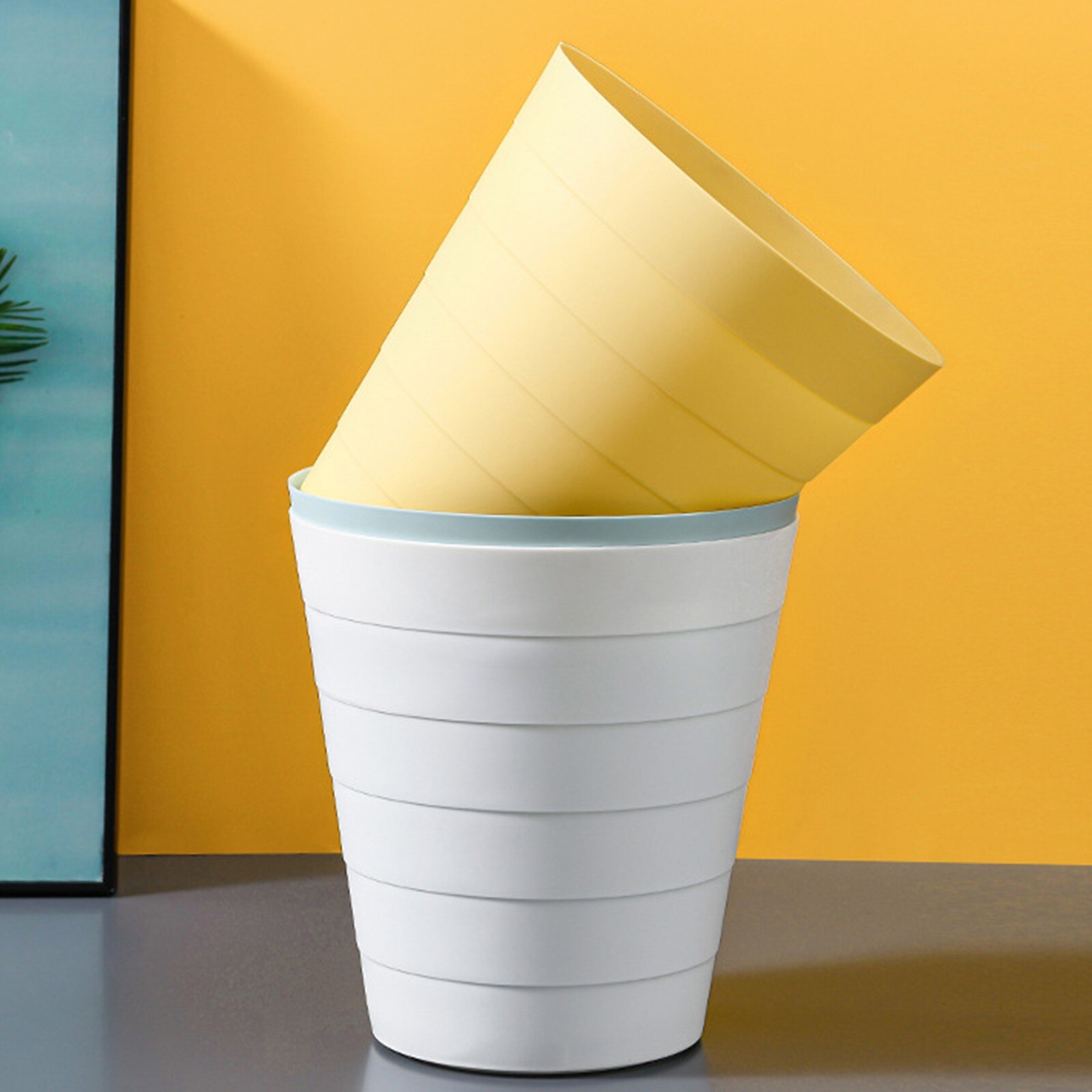 Papelera pequeña de 6L para escritorio, Cubo de basura de plástico para mesa de oficina Y hogar, cesta para artículos diversos, caja de barril Y