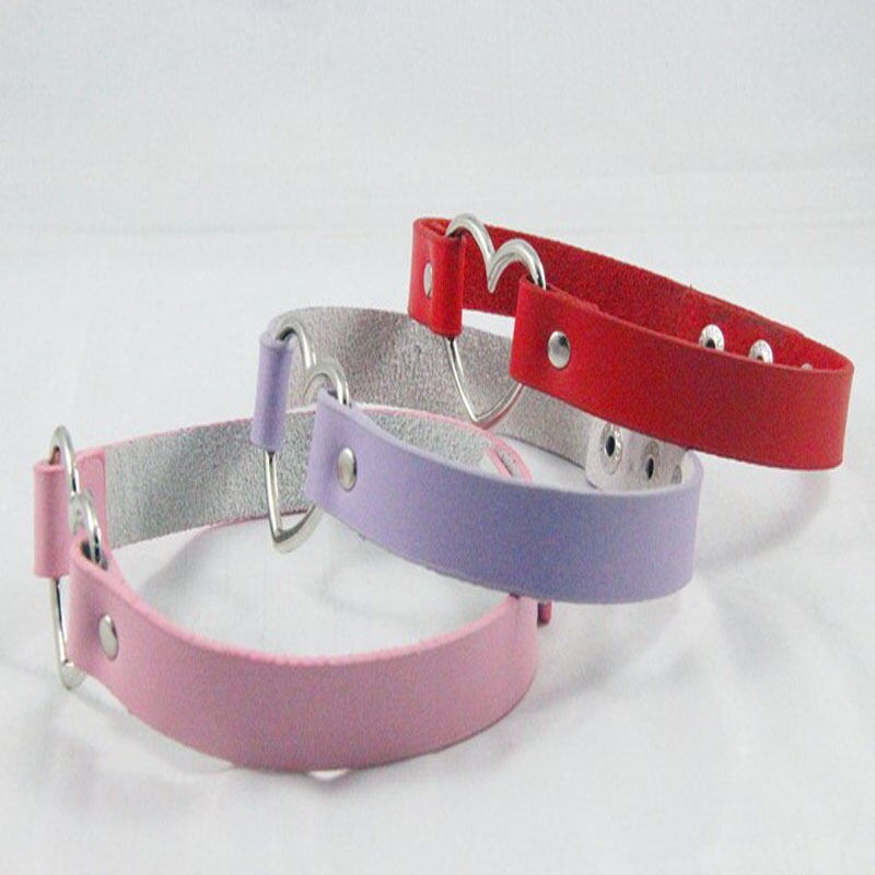 Moderna y CHIC gargantilla para mujer, de piel sintética, hecha a mano con remache estilo Punk y anillo redondo, Collar de corazón, joyería nueva