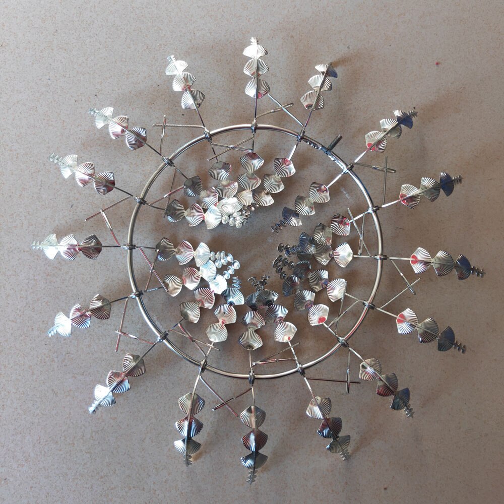 Unique And Magical Metal Windmill Automatic Flip Outdoor 3D Wind Collectors Spinners Lawn Yard Garden Decoration: Shell