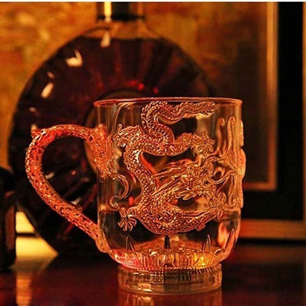 Ledde blinkande färgförändring mugg vatten aktiverad tänds drake mönster 285ml öl cup för bar ktv hem part