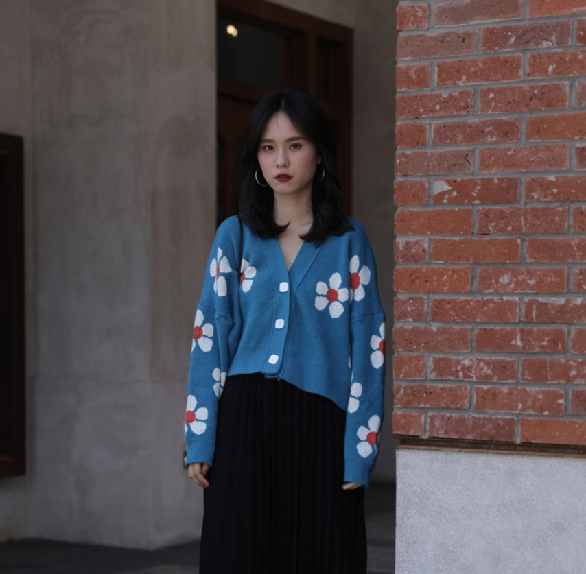 Retro japanilaistyylinen kukka neule neuletakit neulepusero naiset v kaula löysä elegaht paksu femme print lyhyt rento takki