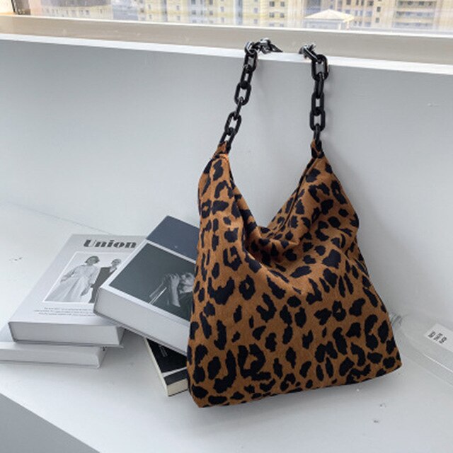 Autumn Winter Corduroy Shoulder Bags Retro Leopard Pattern Handbag Thick Chain Bags Female Daily Warm Soft: Brown