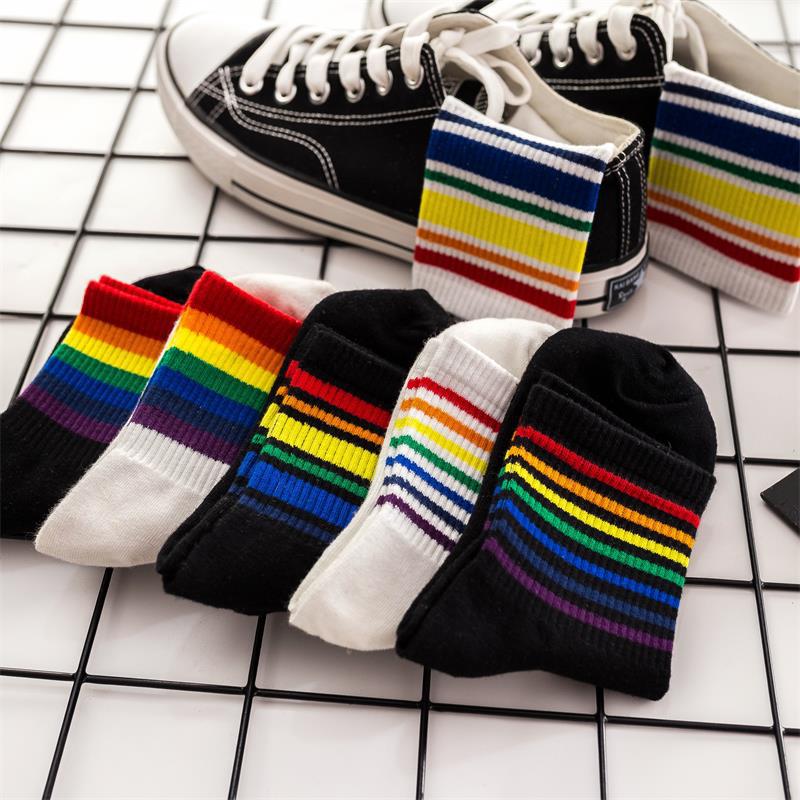 Autumn and Winter Cotton Socks Colorful Stripes for Ladies Female Leisure Comfortable Rainbow Socks Women