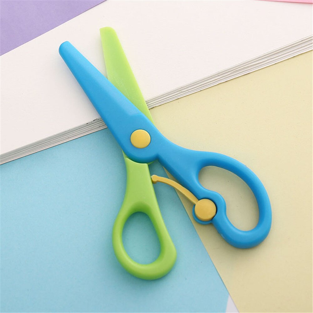 Mini tijeras de seguridad de colores mezclados de caramelo para niños, herramienta de fabricación de tarjetas de corte de papel artesanal, tijeras de seguridad, papelería escolar de arte, 1 ud.: blue green
