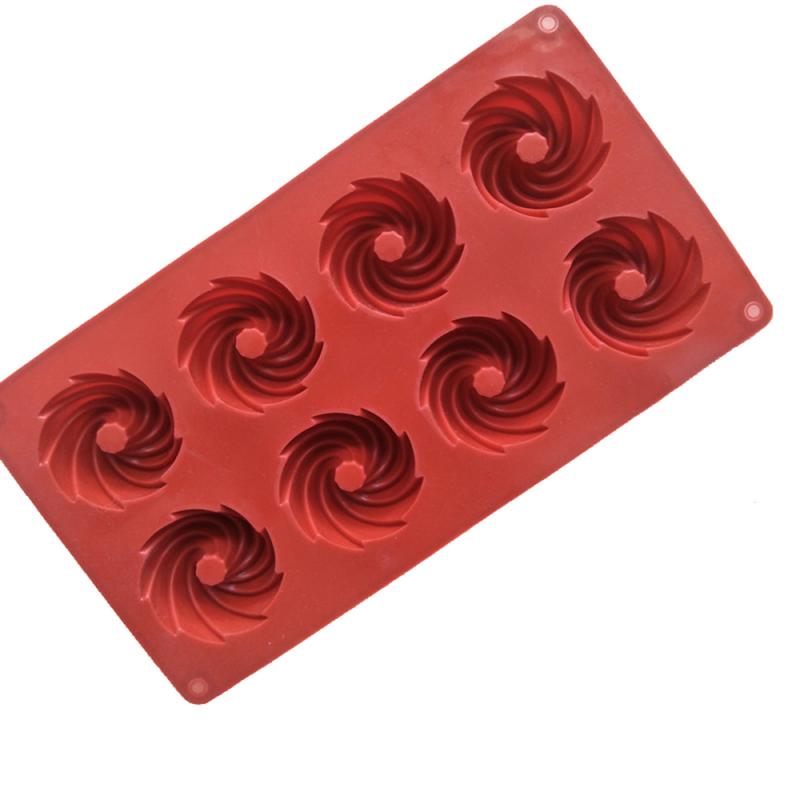 8-Holte Swirl Shape Silicone Cake Decorating Moulds Cookie Mold Pudding Ijs Bakken Pan Pastry Tool Willekeurige Kleur