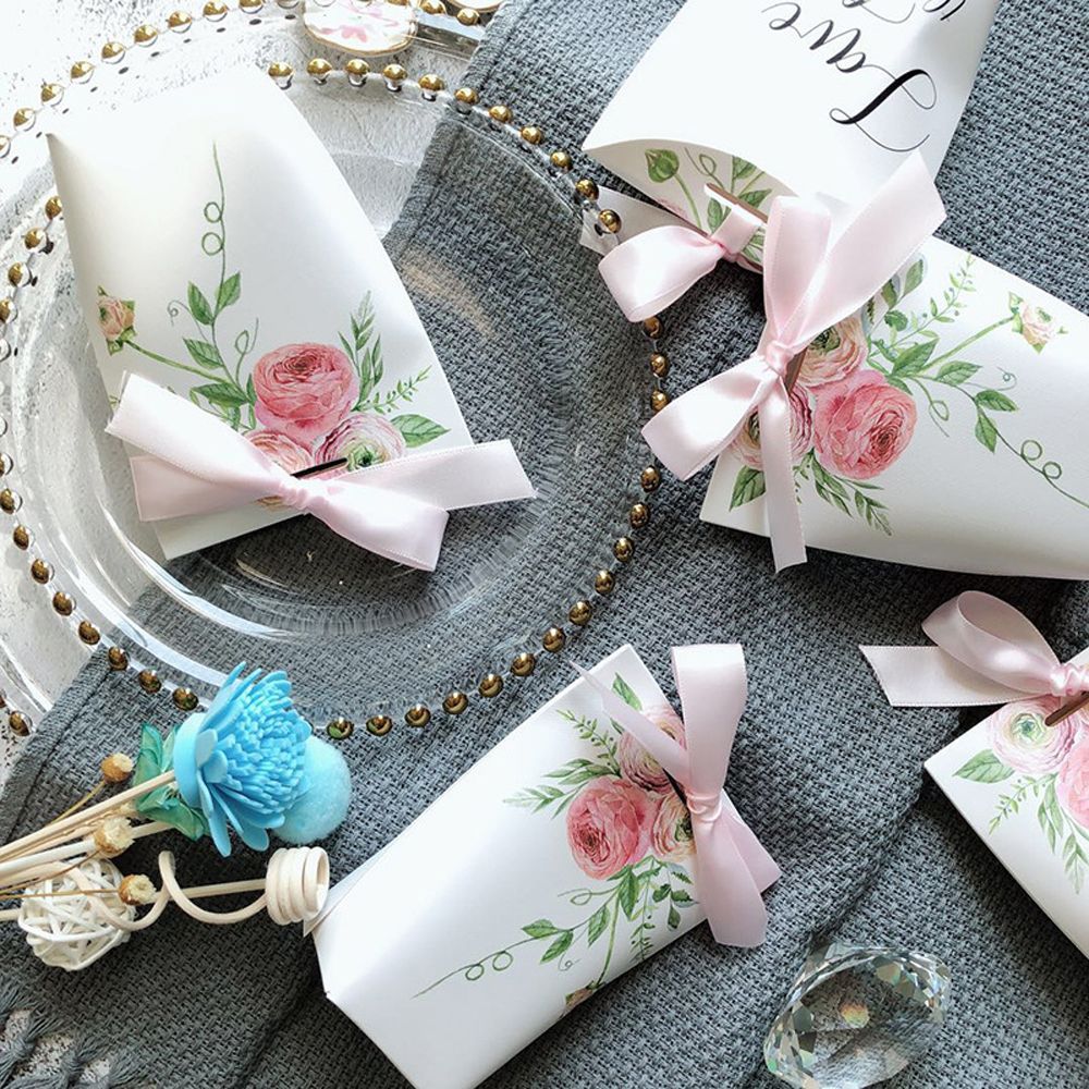 5pcs/lot Candy Box with Ribbon Chocolate Biscuit Candy Bag Paper Packing Pouch Birthday Wedding Wrapping Party Supplies: Lotus