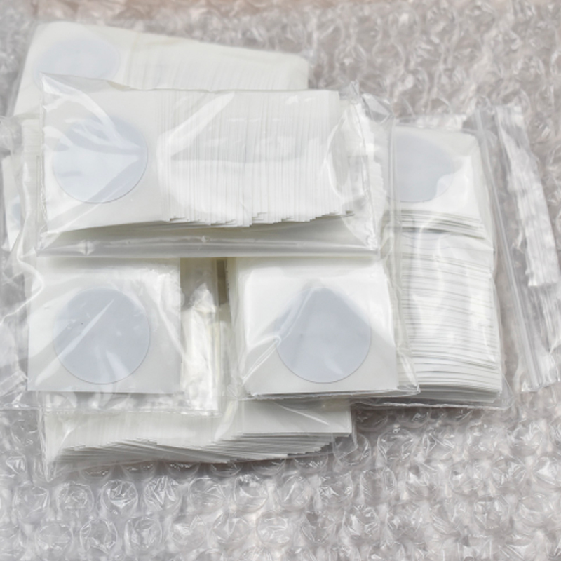Autocollants RFID en papier blanc de 25mm, étiquette adhésive universelle MF Classic 1K S50 13.56MHz, pour tous les téléphones NFC, 10 pièces