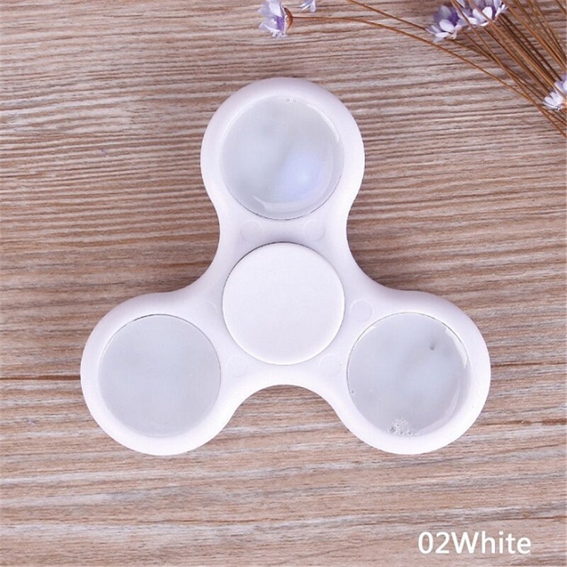 nueva luz LED Fidget Spinner dedo plástico EDC, mano Spinner para el autismo y ADHD alivio enfoque ansiedad rueda de tensión Juguetes