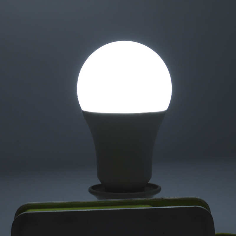 Dimbare Led Lamp E27 Interface Wifi Smart Lamp 100 ‑ 240V Voice Control App Groep Controle 9W 810LM muziek Ritme Voor Thuis