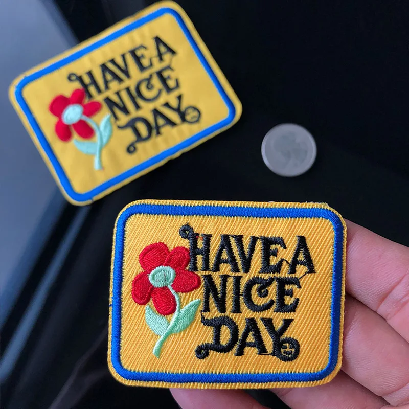Blumen-Stoff-Aufkleber „verfügen über A nett Day“, Sonnenblume, selbstklebende Stickerei, Abzeichen, Kleidungszubehör, Stelle