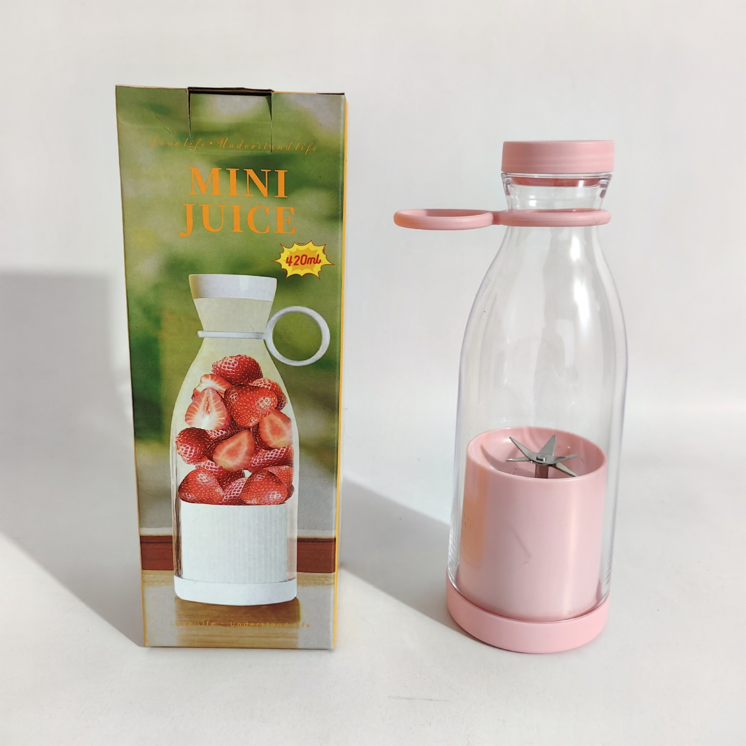 mini vinflaskejuicer 420ml bærbar omrører usb-lader juicer kopp husholdning multifunksjonell elektrisk juicer husholdningsartikkel: Lysegrønn